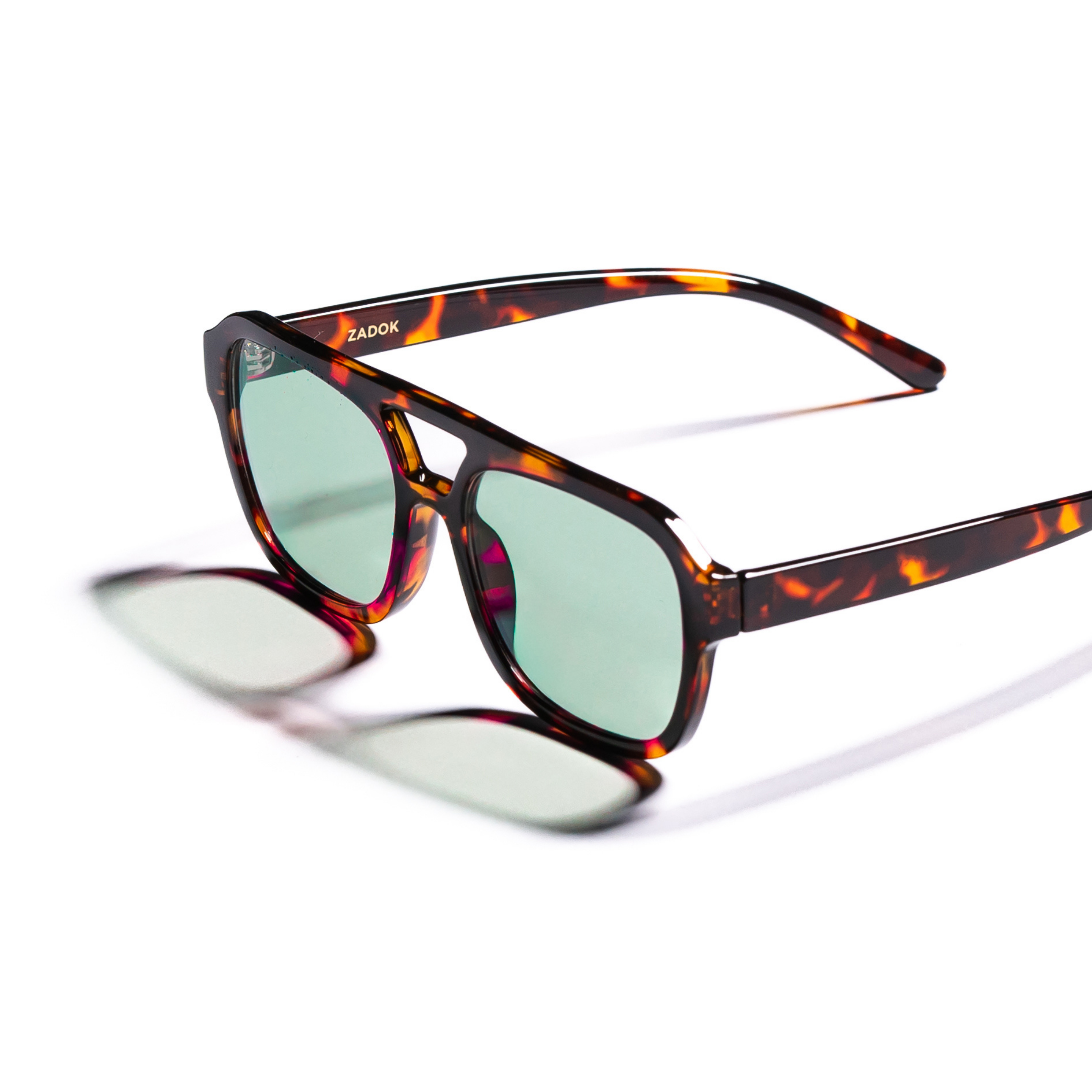 FRANK / TORTOISE LIGHT GREEN