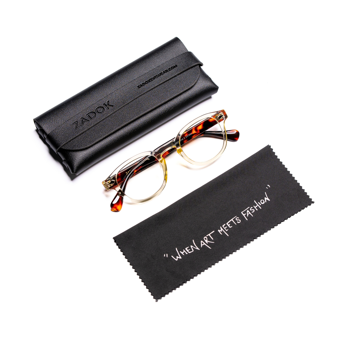 LE CORBUSIER / TORTOISE & TRANSPARENT BLUE LIGHT