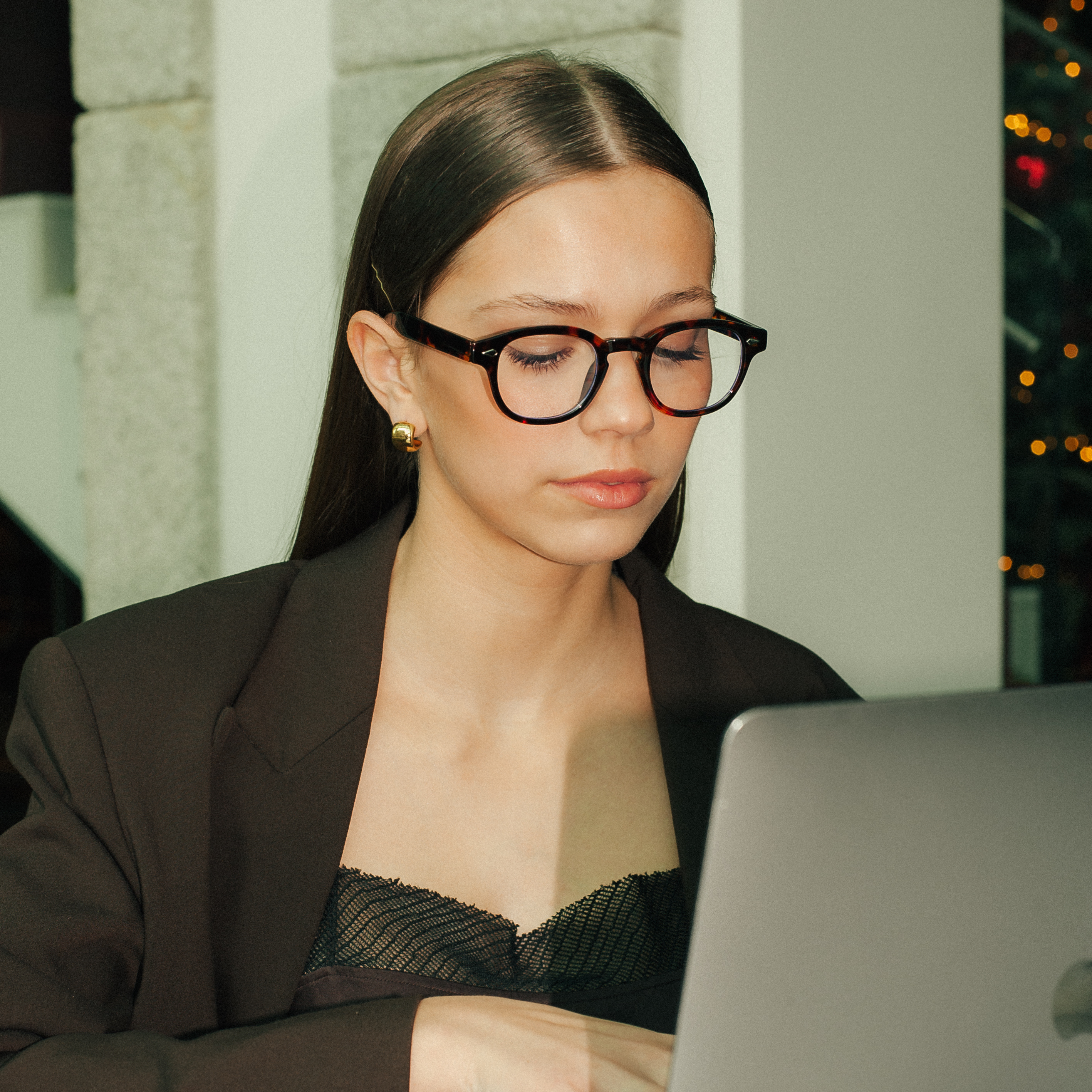LE CORBUSIER / TORTOISE  BLUE LIGHT